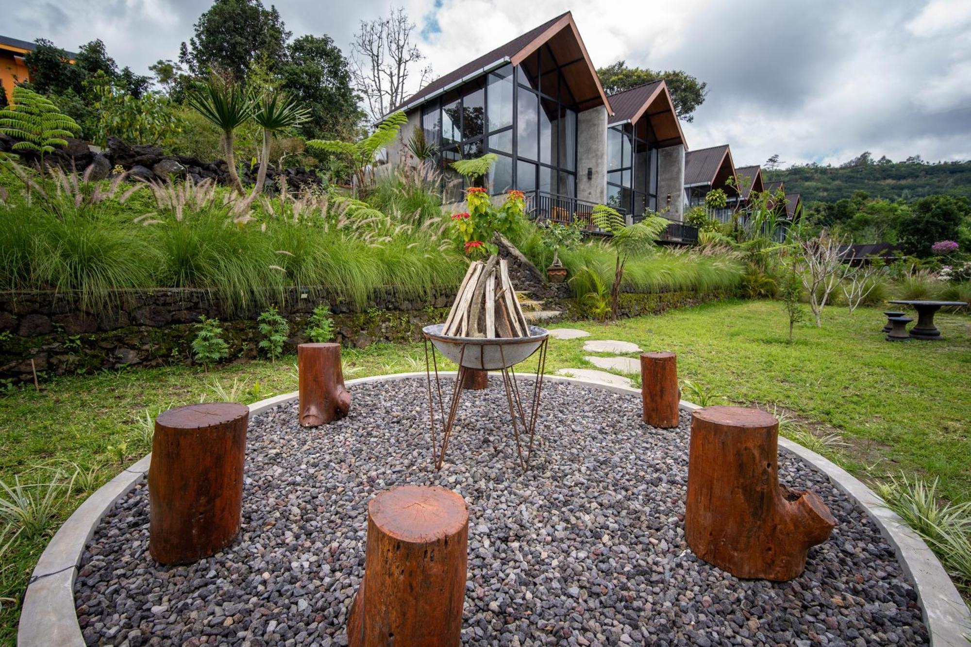 Mountain Peak Kintamani Hotel ภายนอก รูปภาพ
